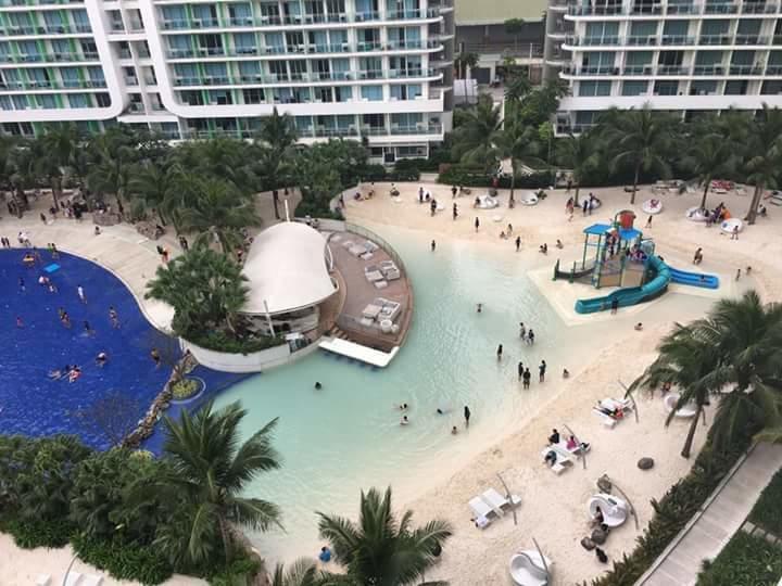 Azure Urban Resort Res. Paranaque City Exteriér fotografie