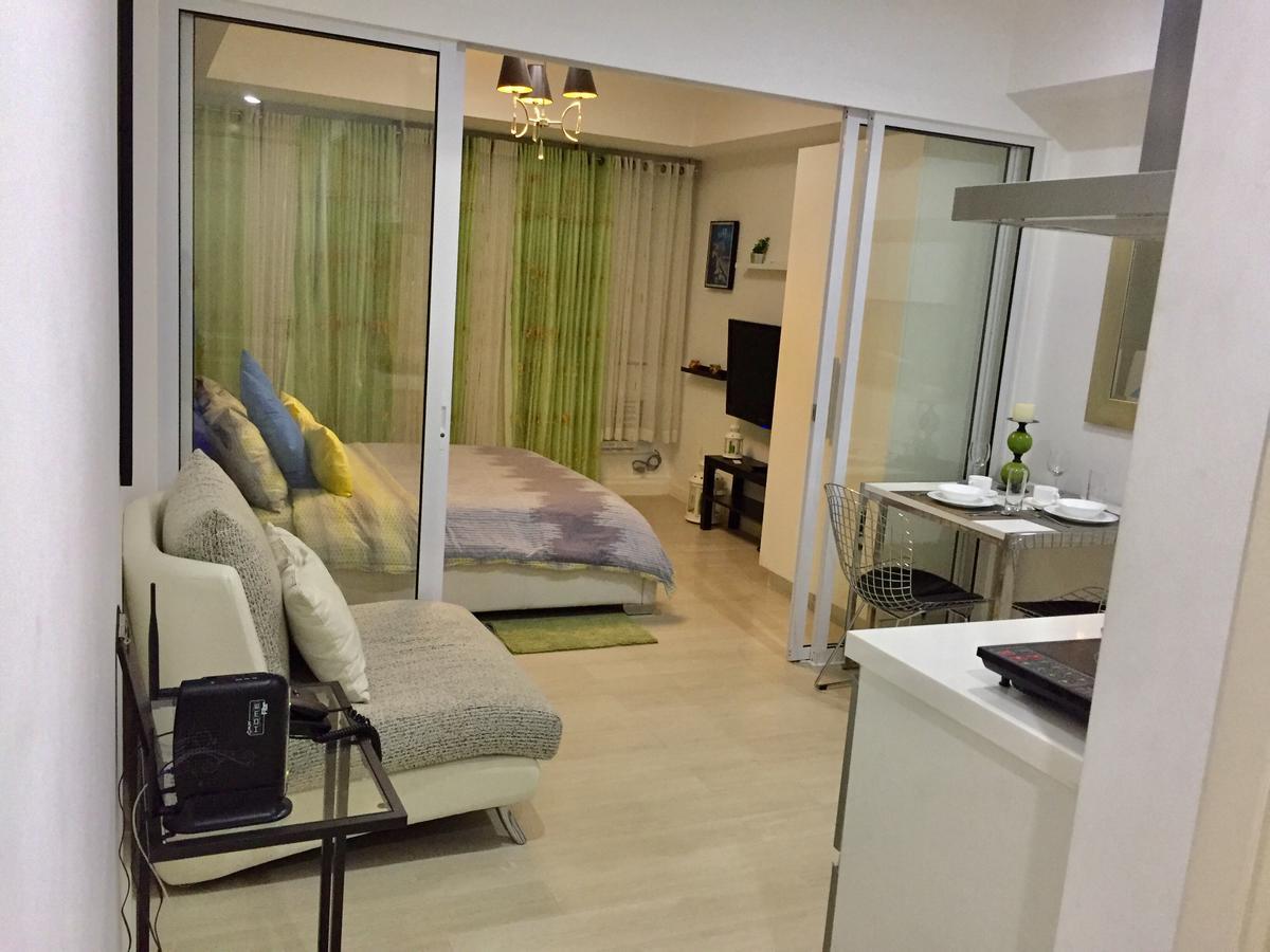 Azure Urban Resort Res. Paranaque City Exteriér fotografie