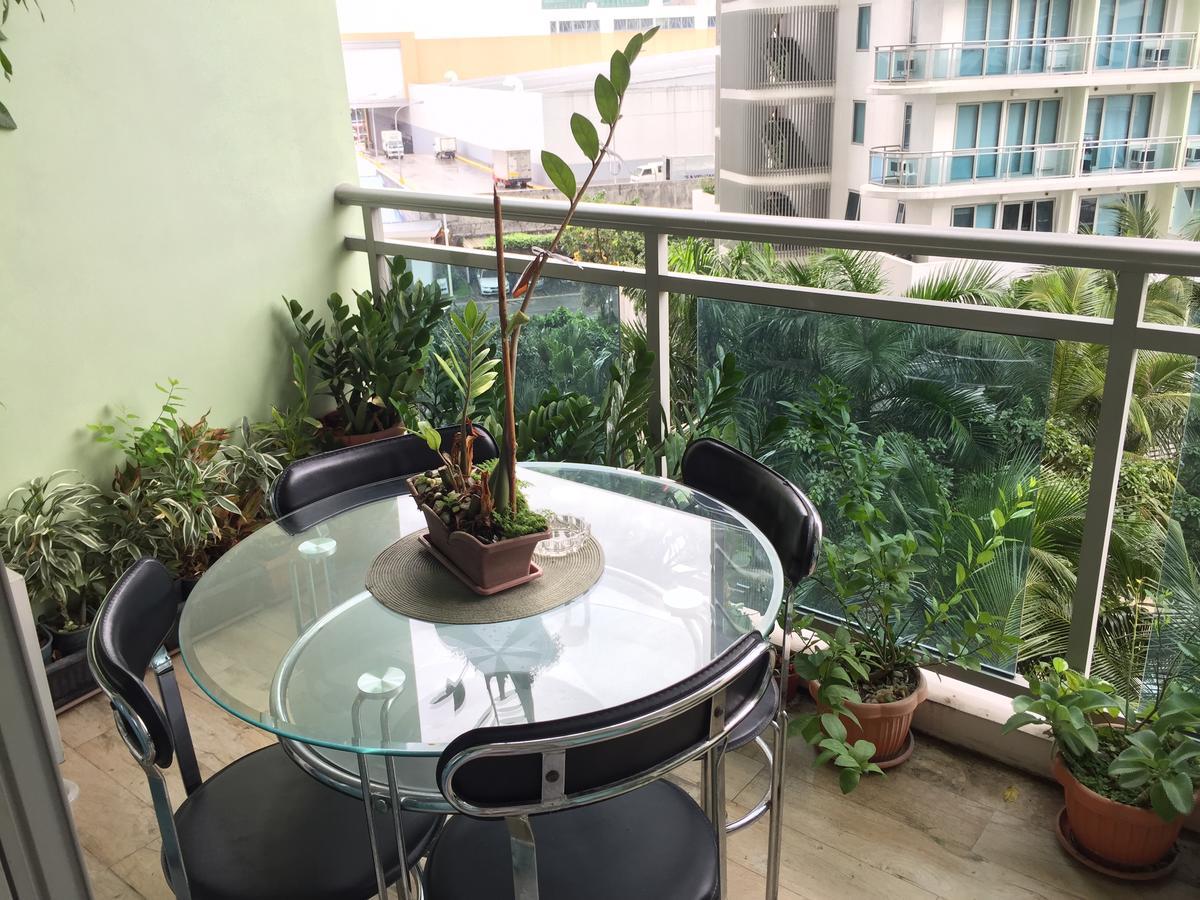 Azure Urban Resort Res. Paranaque City Exteriér fotografie